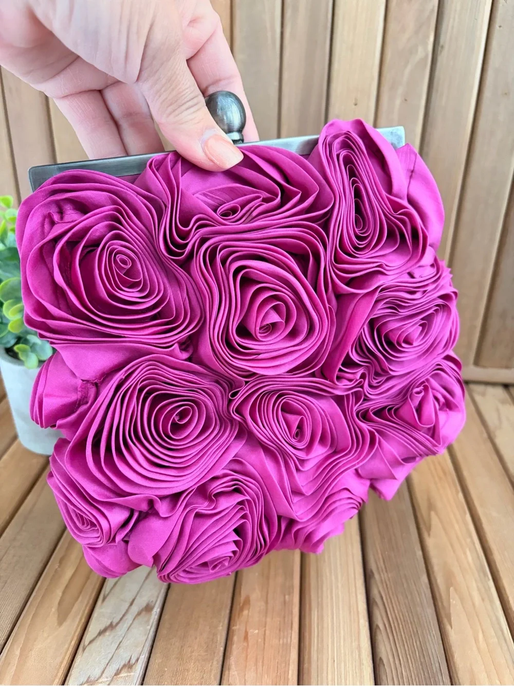 BODEN Rosette Statement Clutch Bag in 3D Textured Fuscia, Evening Piece - Picture 5 of 8